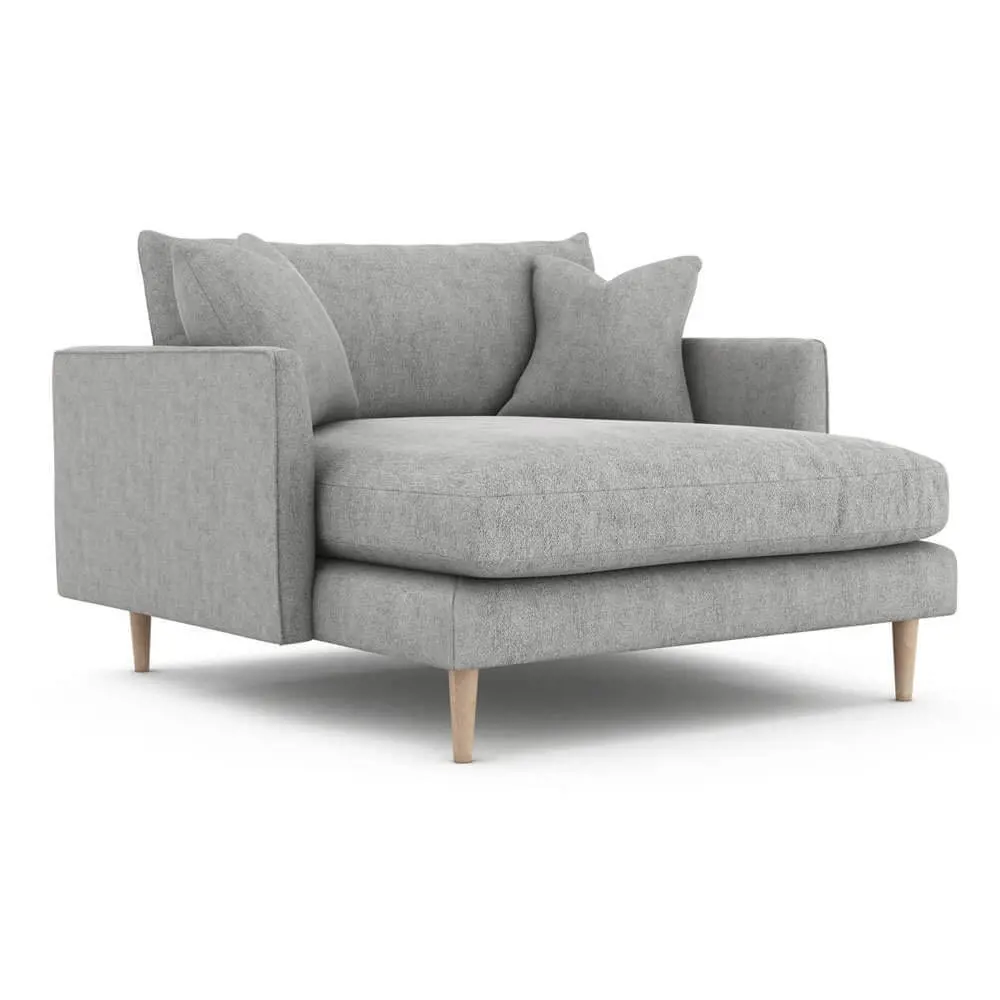 Cecilia Snuggler Chaise